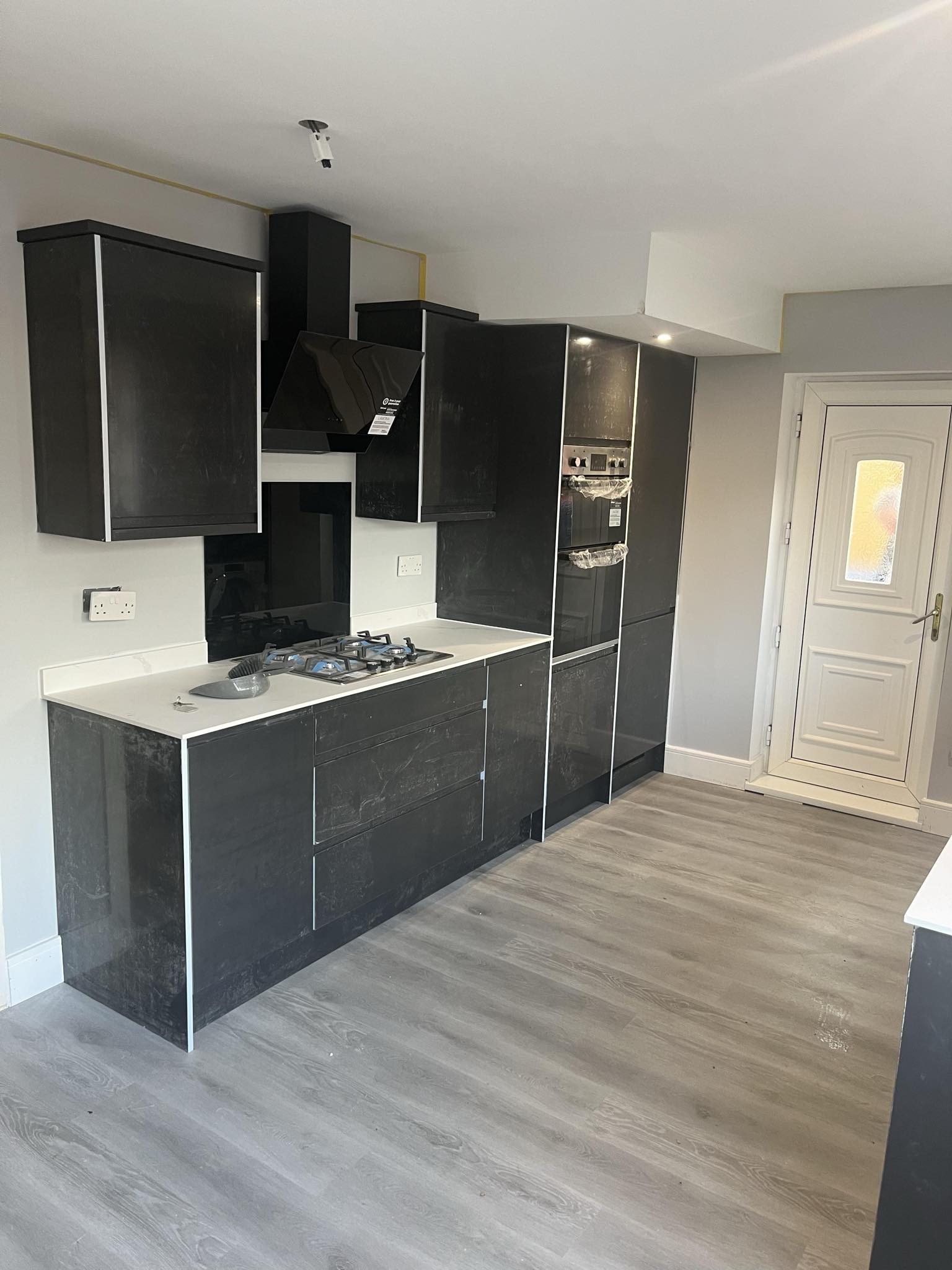 Kitchen Fitting by AP Joinery