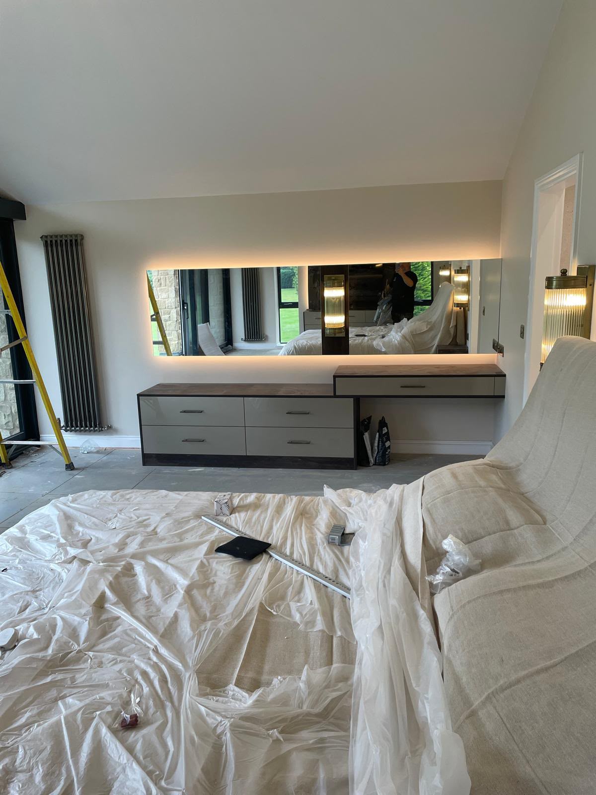 Fitted Wardrobes & Bedrooms by AP Joinery